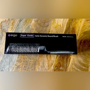 Ergo Ionic Ceramic Round Brush